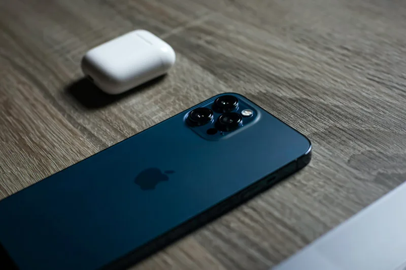 空間オーディオ iPhoneとAirPods