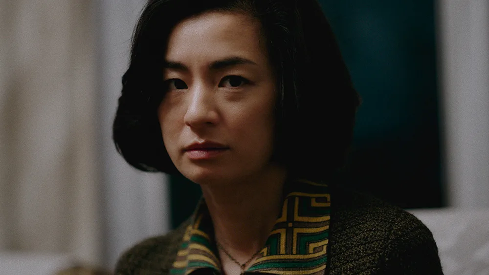 巻子（尾野真千子）