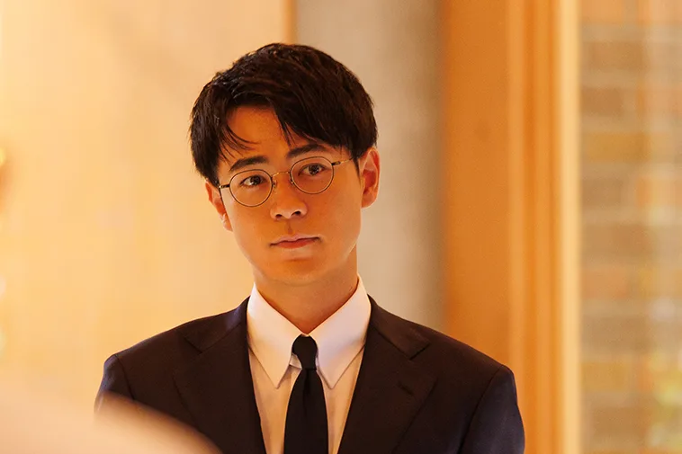 藤原孝（成田凌）
