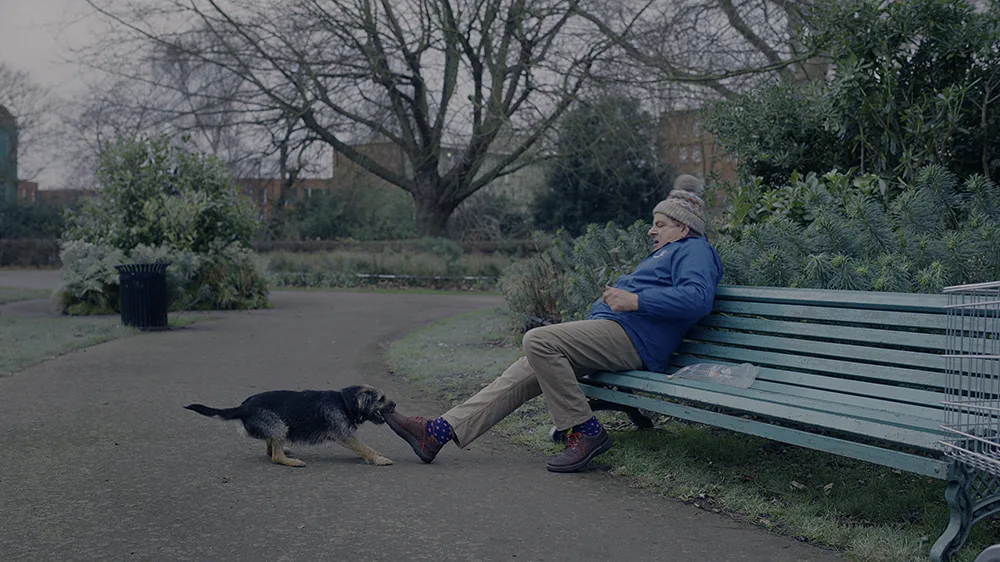 ローワン・アトキンソンの台詞に頼らない視覚的な面白さは健在!