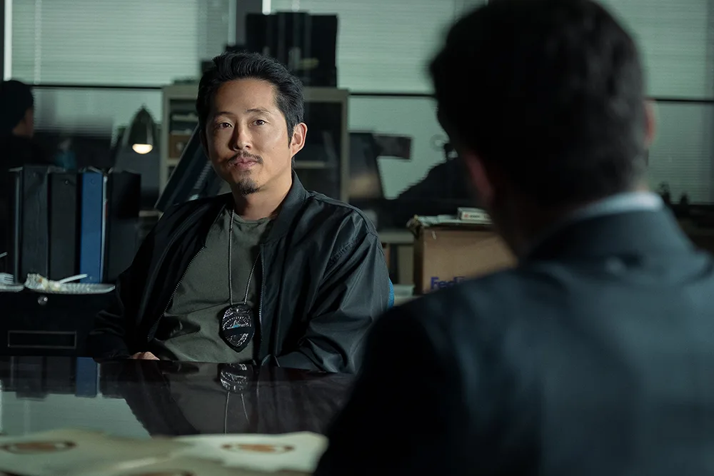 マイク(スティーブ・ユァン)